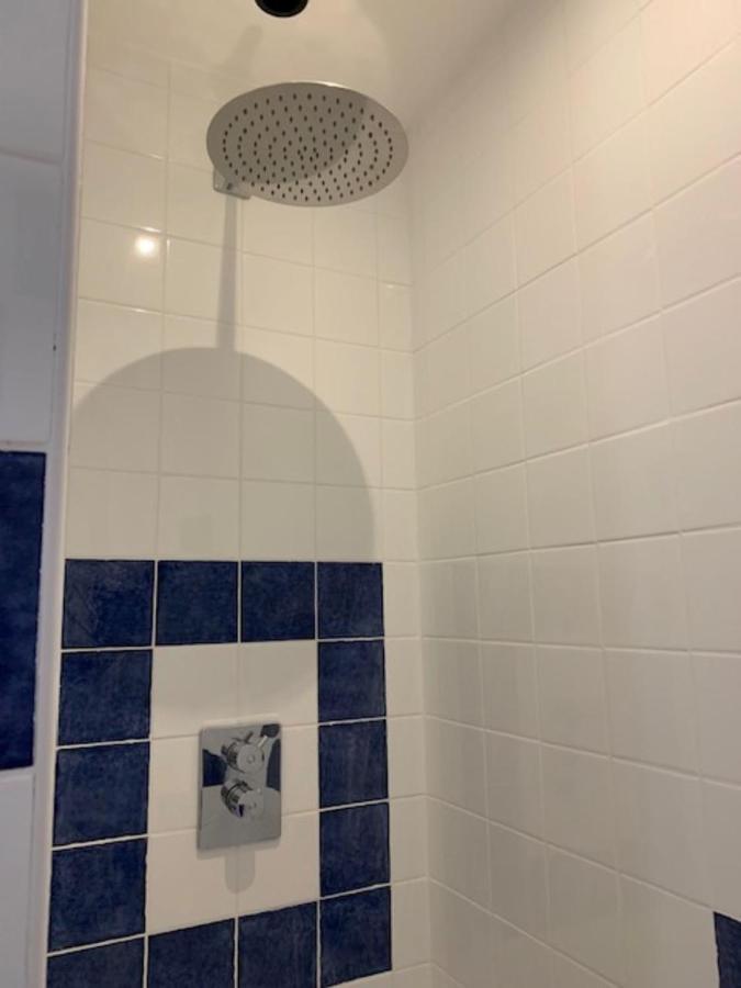 Appartement Violette La Guerche-sur-l'Aubois Zewnętrze zdjęcie