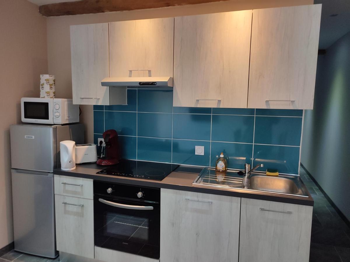 Appartement Violette La Guerche-sur-l'Aubois Zewnętrze zdjęcie